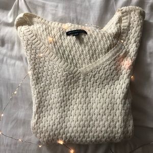 v-neck sweater ✨